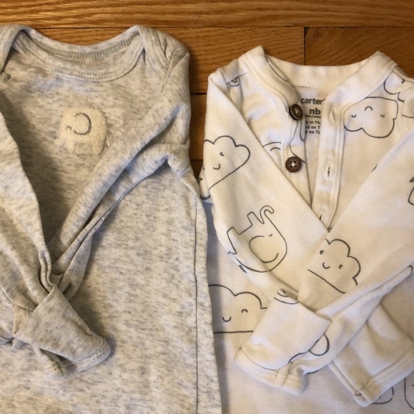 Carter’s sleeper gowns - Picture 2 of 3